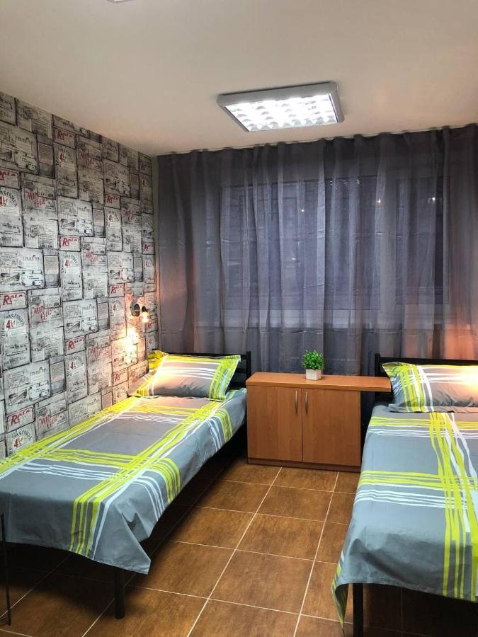 Хостел Lime Dnipro Esterno foto
